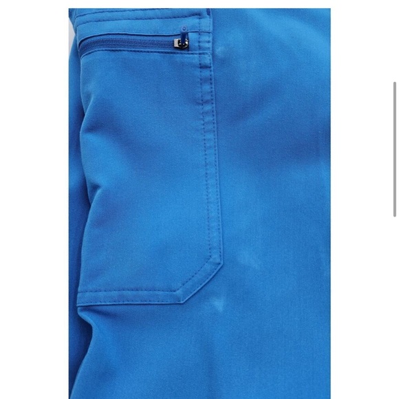 FIGS CAPRI BLUE SCRUB PANTS - Picture 4 of 5